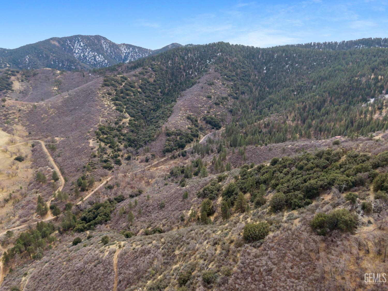 APN# 325-102-02 — photo 4