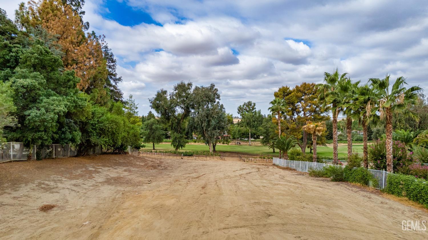 6120 De La Guerra Terrace — photo 16