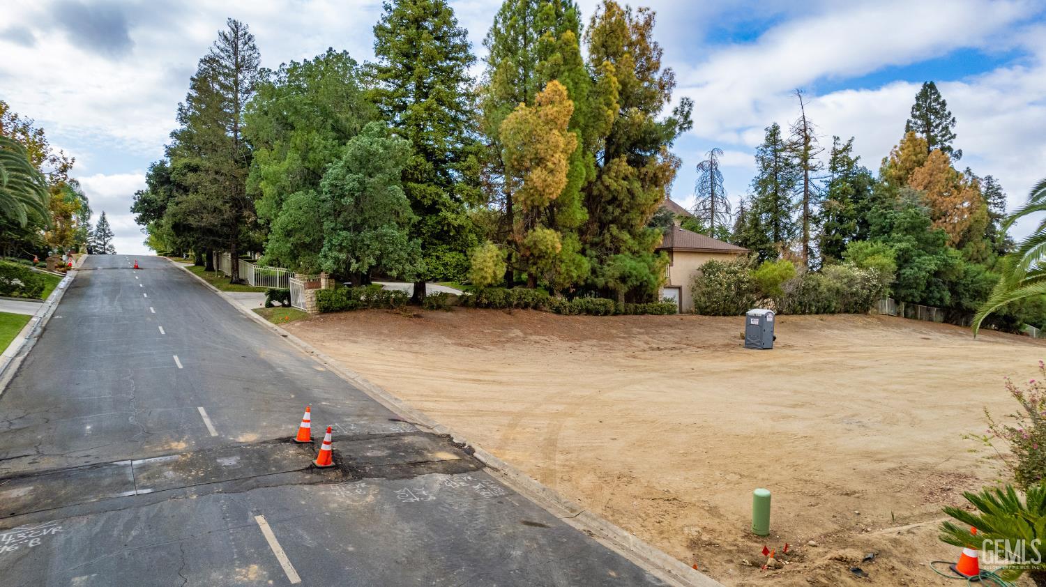 6120 De La Guerra Terrace — photo 5