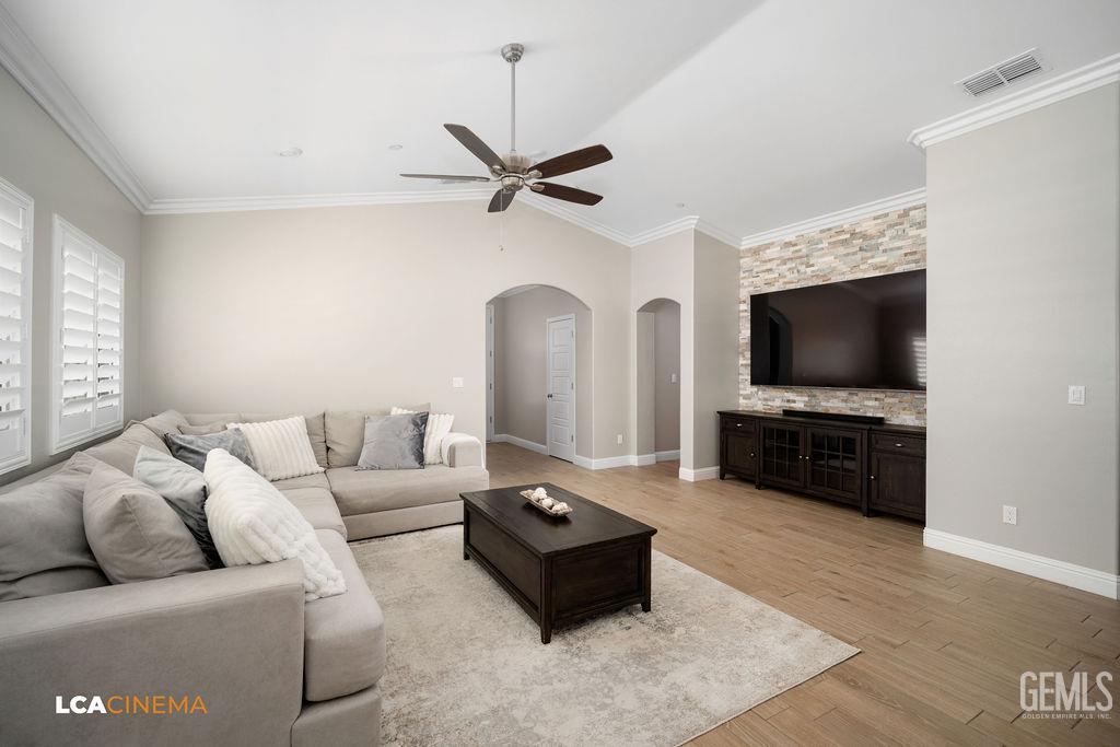 3301 Whispering Brook Lane, Shafter, CA 93263 — photo 4