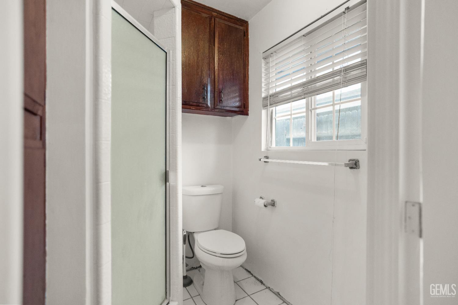 2504 Sutton Place — photo 29