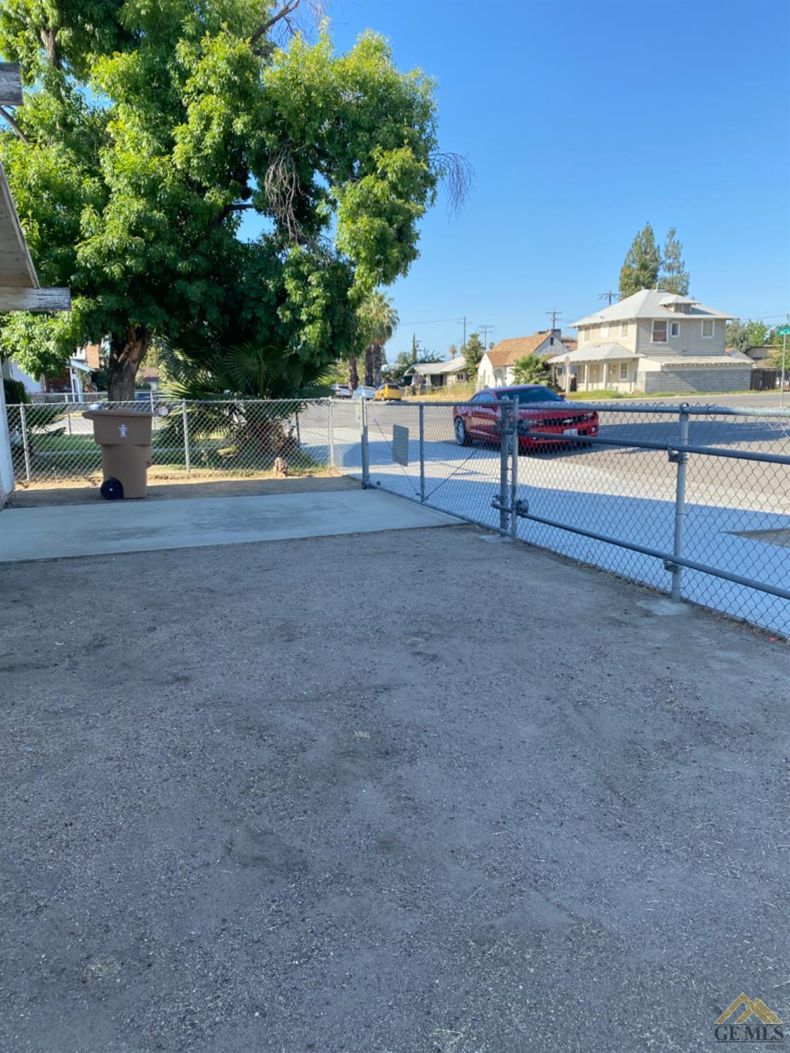 506 Eye Street — photo 32