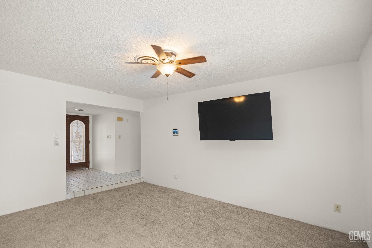 2504 Sutton Place — photo 10