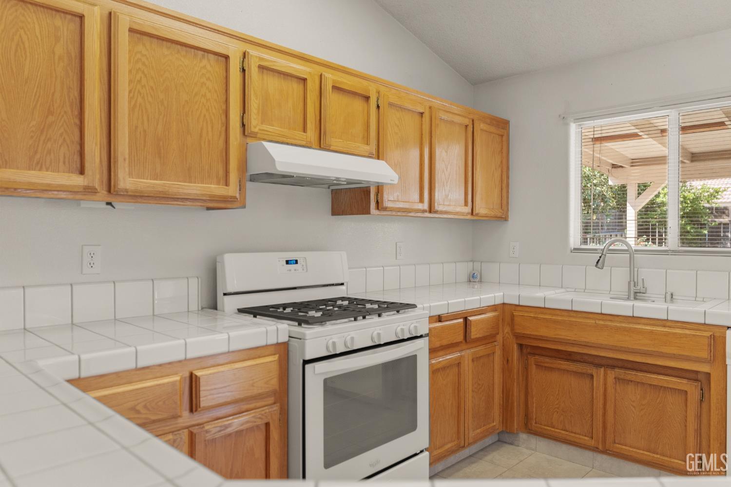 7319 Chilibre Street, Bakersfield, CA 93313 — photo 12