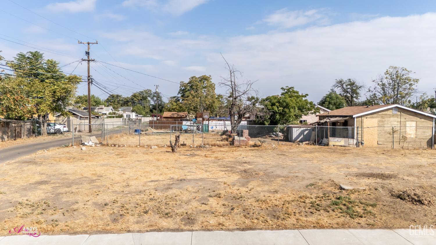 100 S Owens Street — photo 8