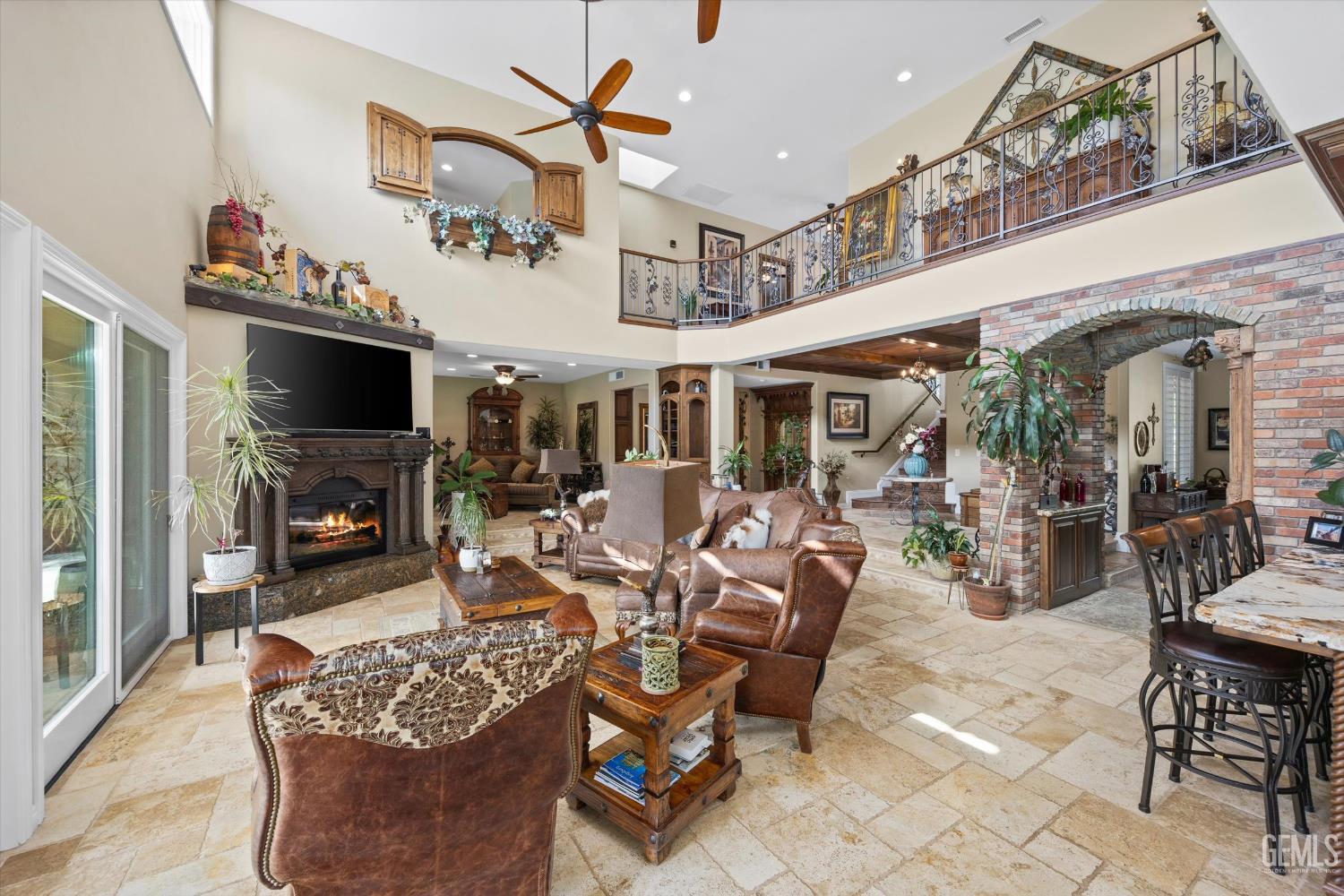 14025 Yokuts Lane — photo 12