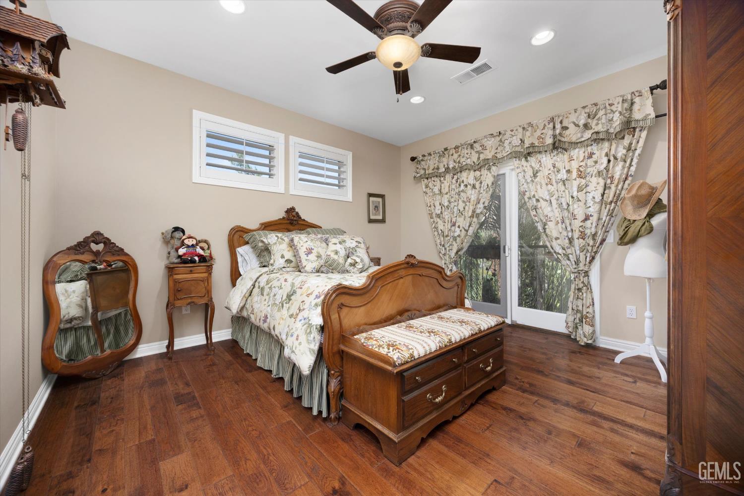 14025 Yokuts Lane — photo 40