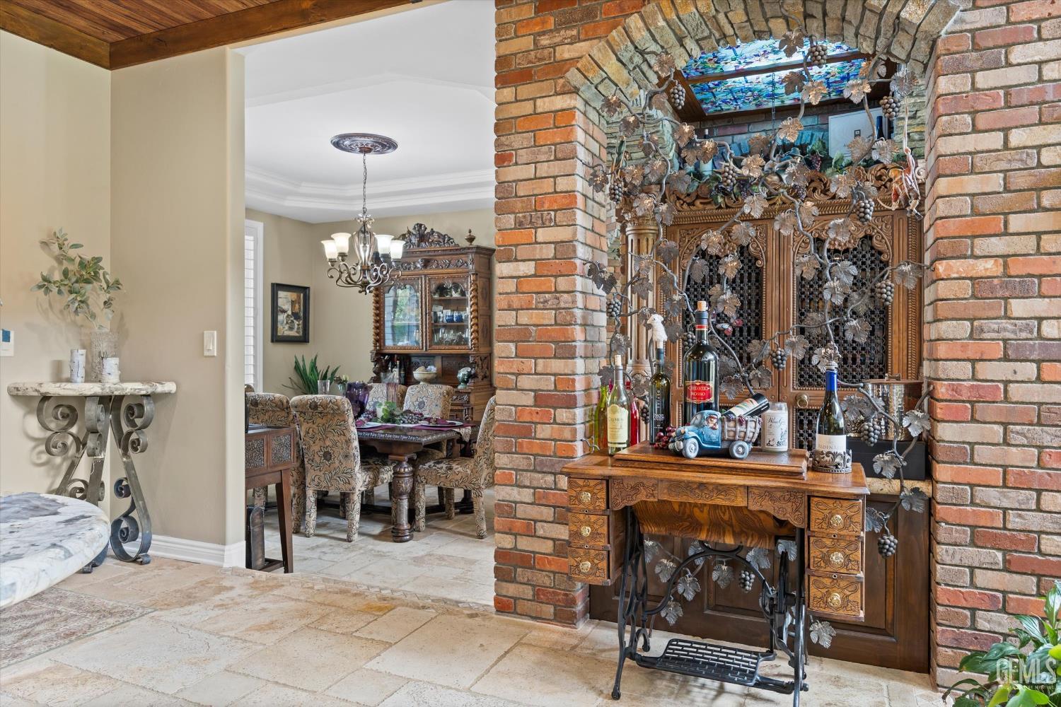 14025 Yokuts Lane — photo 8