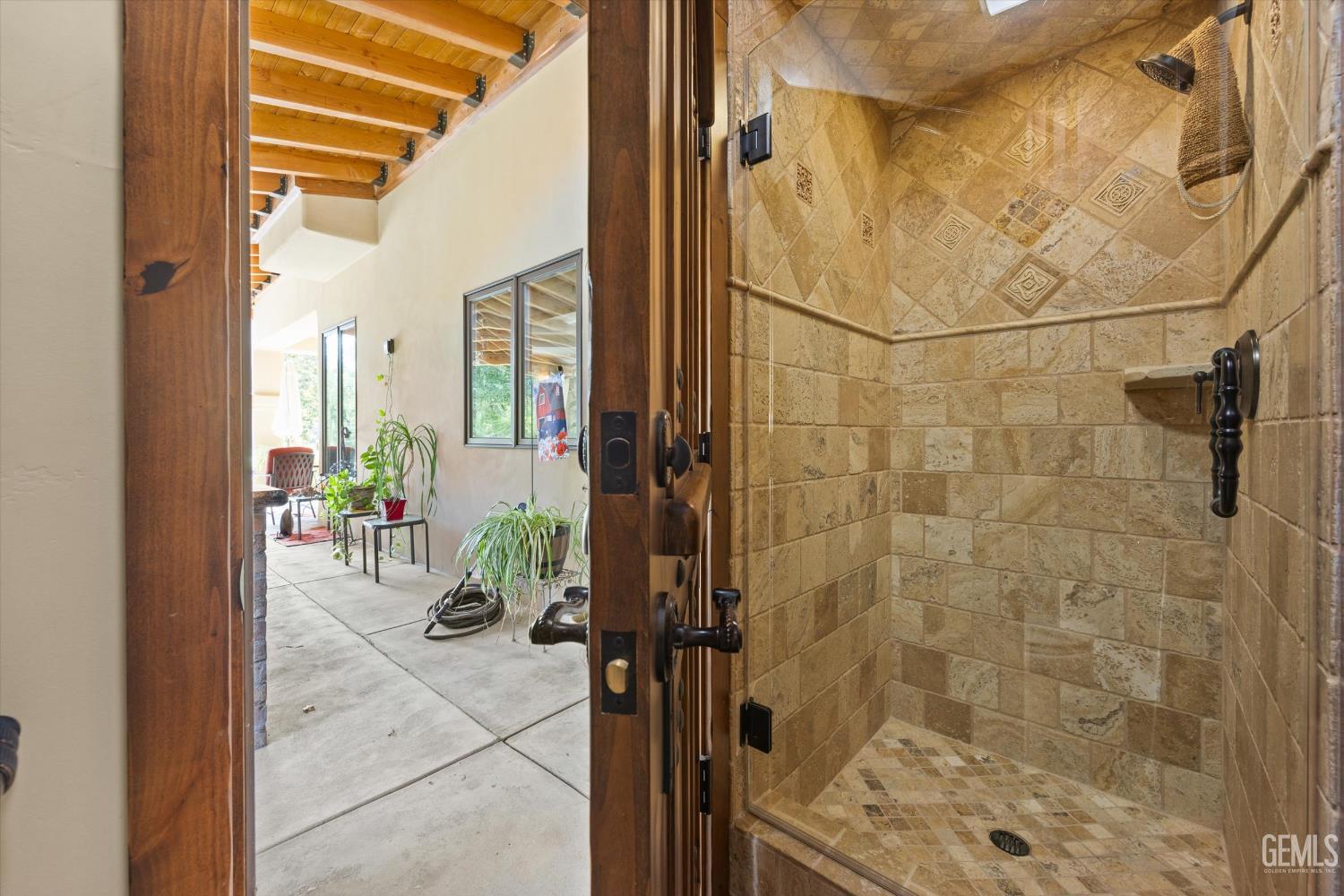 14025 Yokuts Lane — photo 16