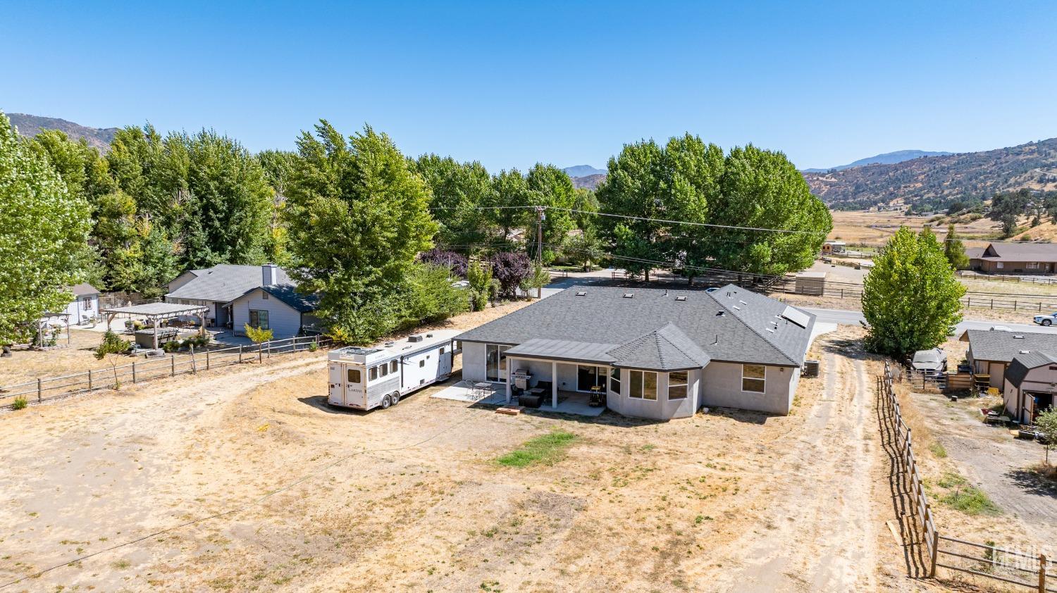 28551 Bear Valley Road — photo 35