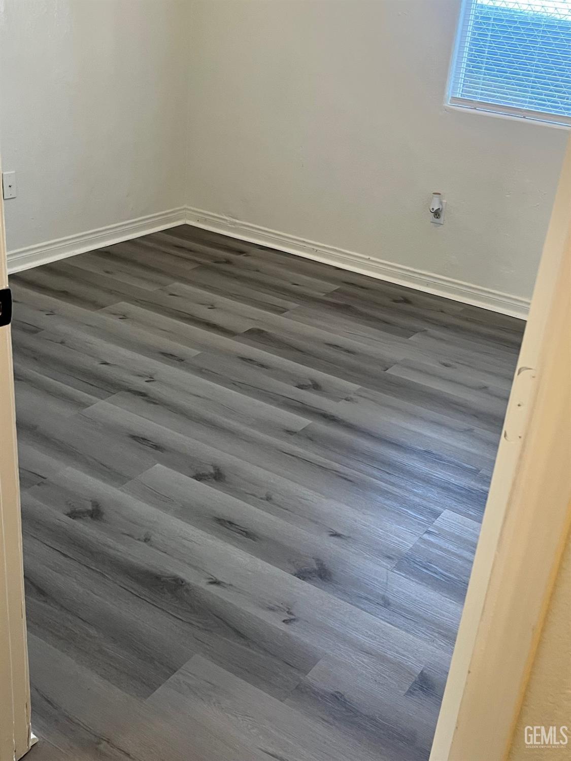 126 Clyde Street — photo 19