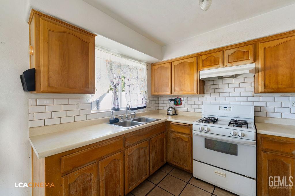 539 11th Street, Mc Farland, CA 93250 — photo 8