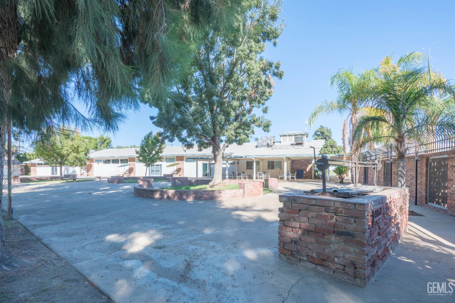 504 Cherry Hills Drive — photo 44