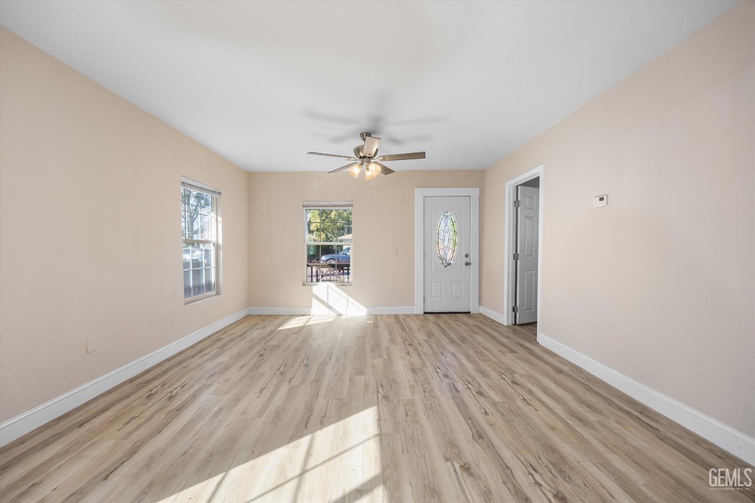 109 Hughes Avenue — photo 11