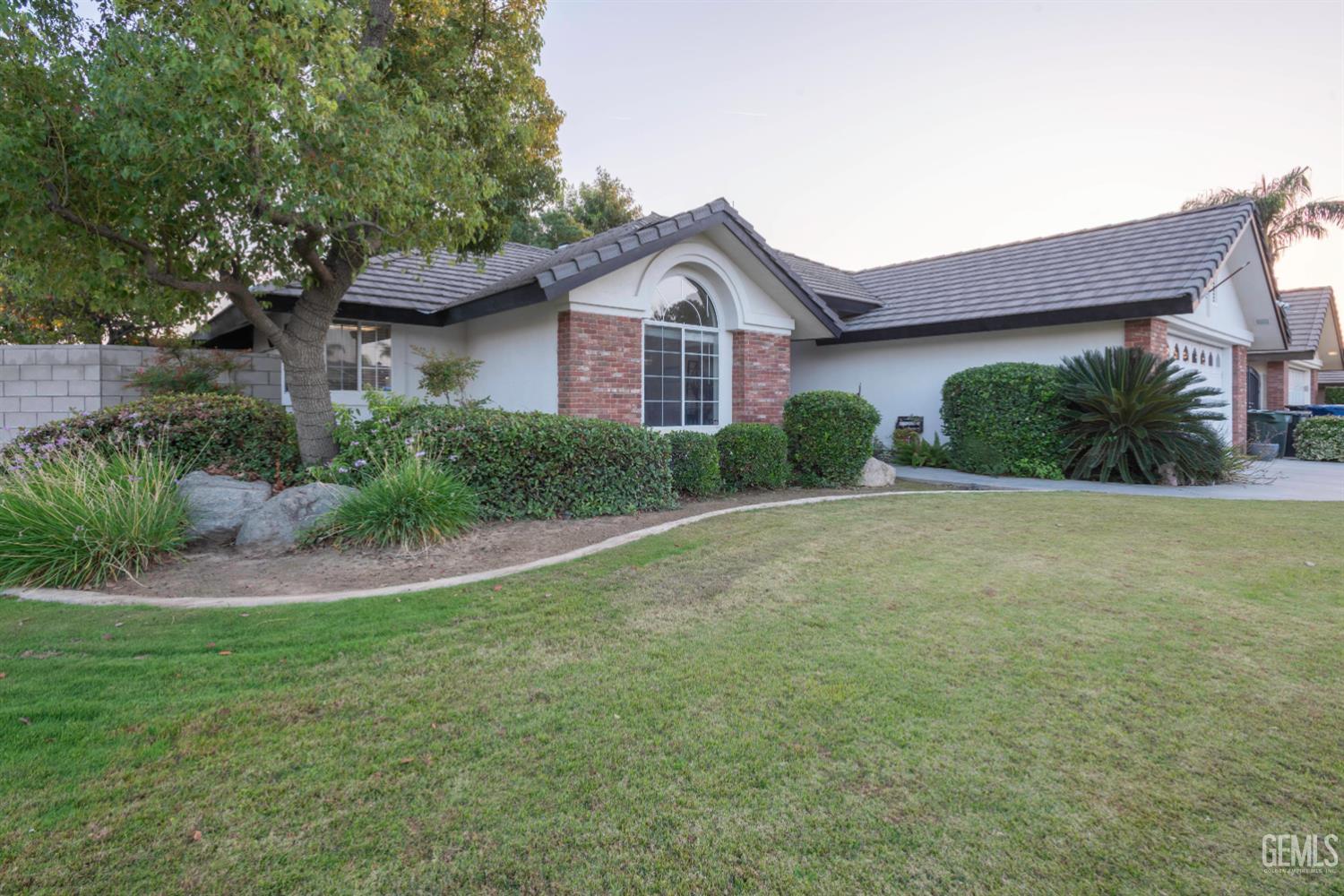 11001 Mohican Drive — photo 2