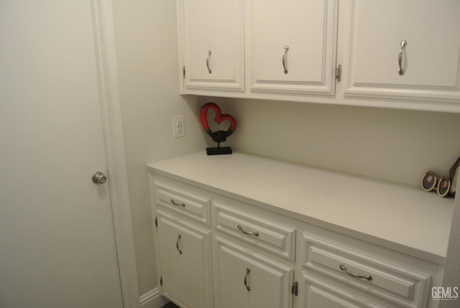 5804 Cypress Point Drive — photo 10