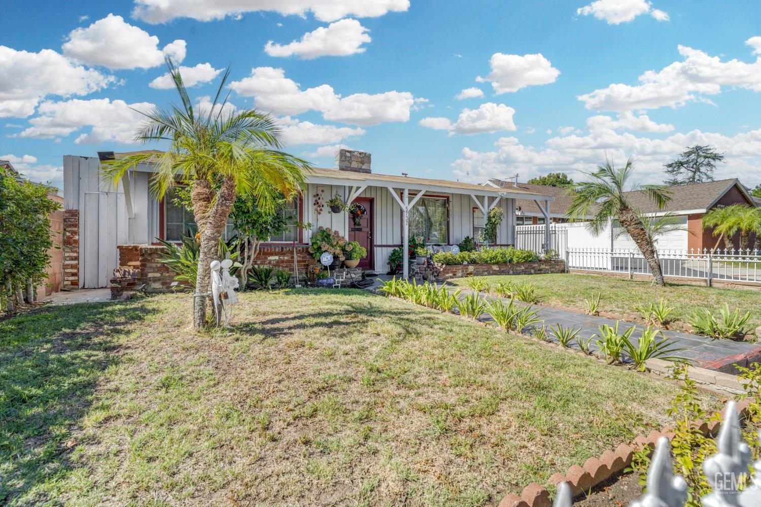 5737 Denny Avenue, North Hollywood, CA 91601 — photo 2