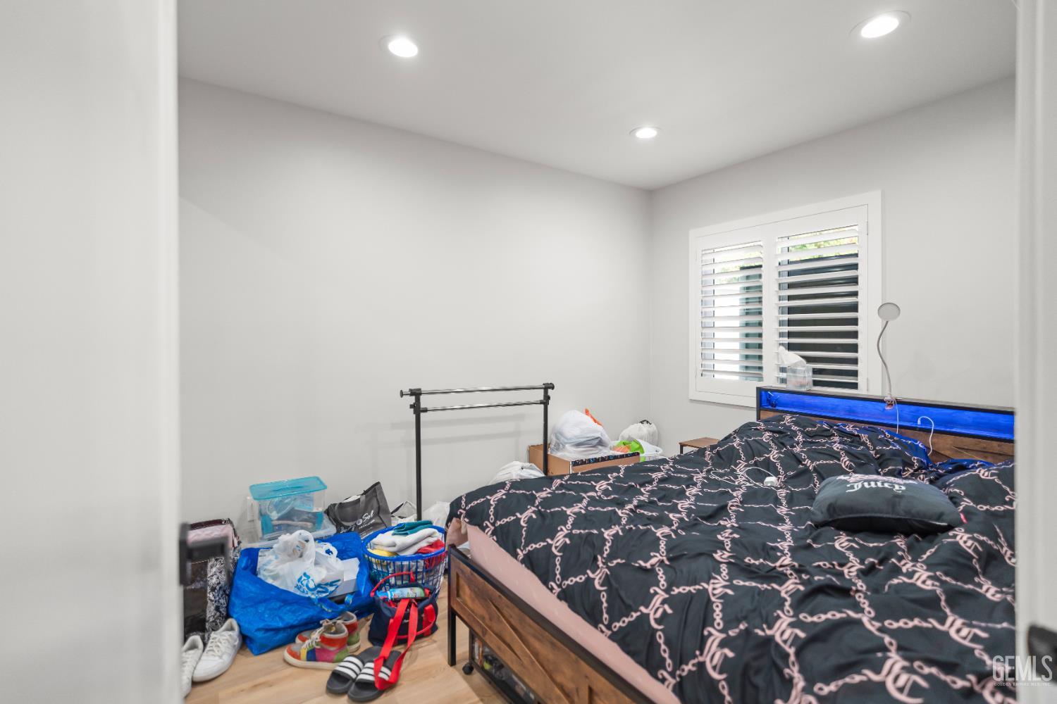 27829 Carnegie Avenue, Santa Clarita, CA 91350 — photo 36