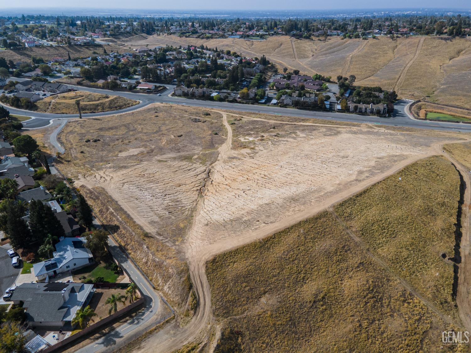 6215 Fairfax Road — photo 8