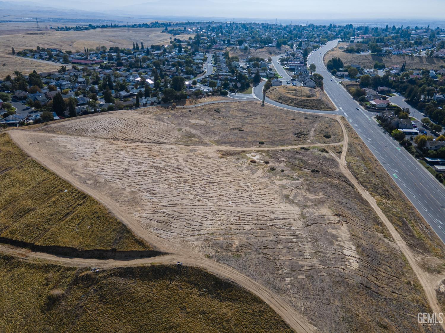 6215 Fairfax Road — photo 11