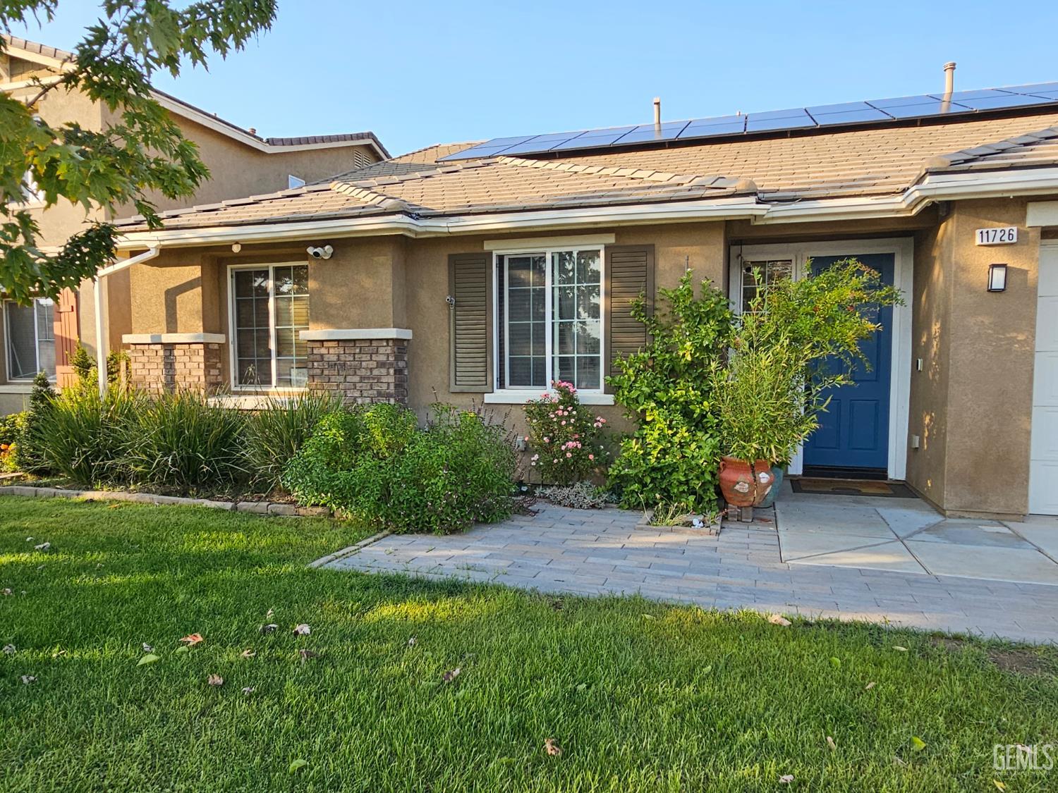 11726 Christmas Rose Drive — photo 2