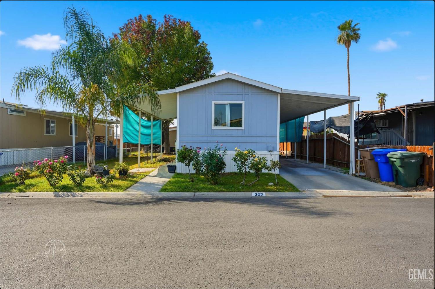 6601 Eucalyptus Drive — photo 3