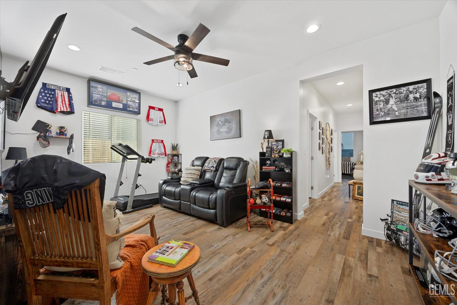 7600 Emerald Green Avenue — photo 22