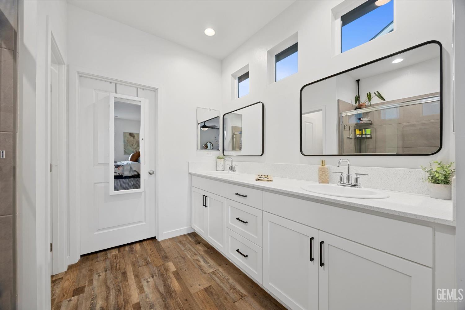 7600 Emerald Green Avenue — photo 26