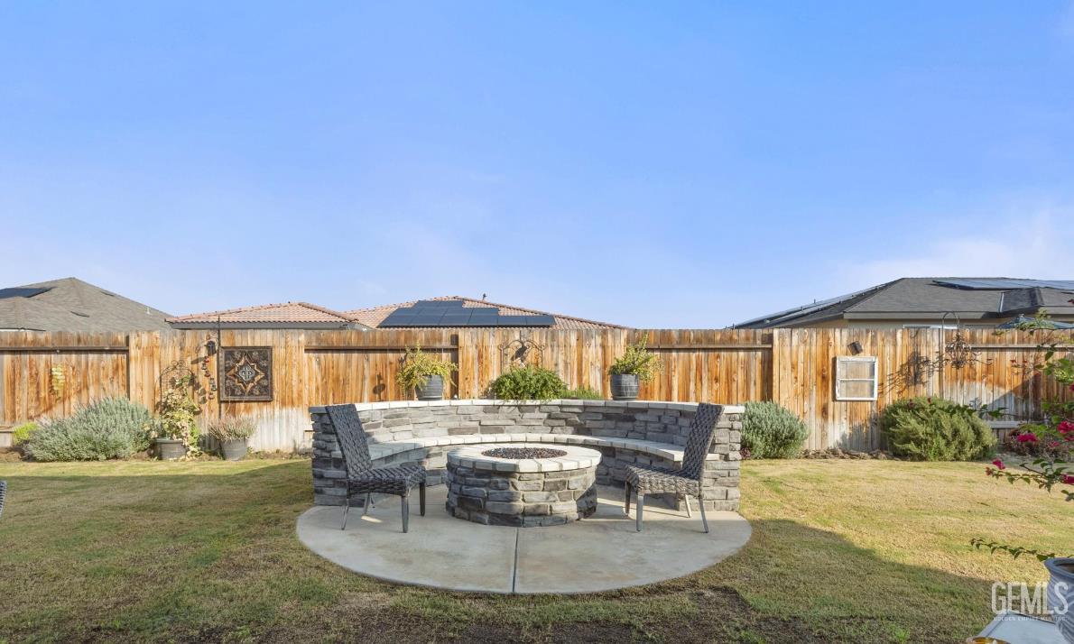 7600 Emerald Green Avenue — photo 33
