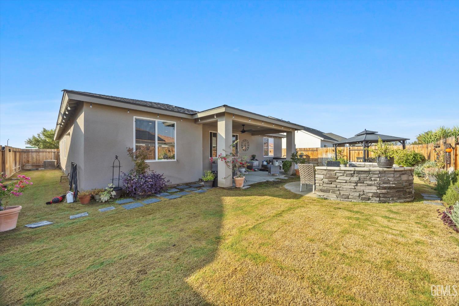 7600 Emerald Green Avenue — photo 41