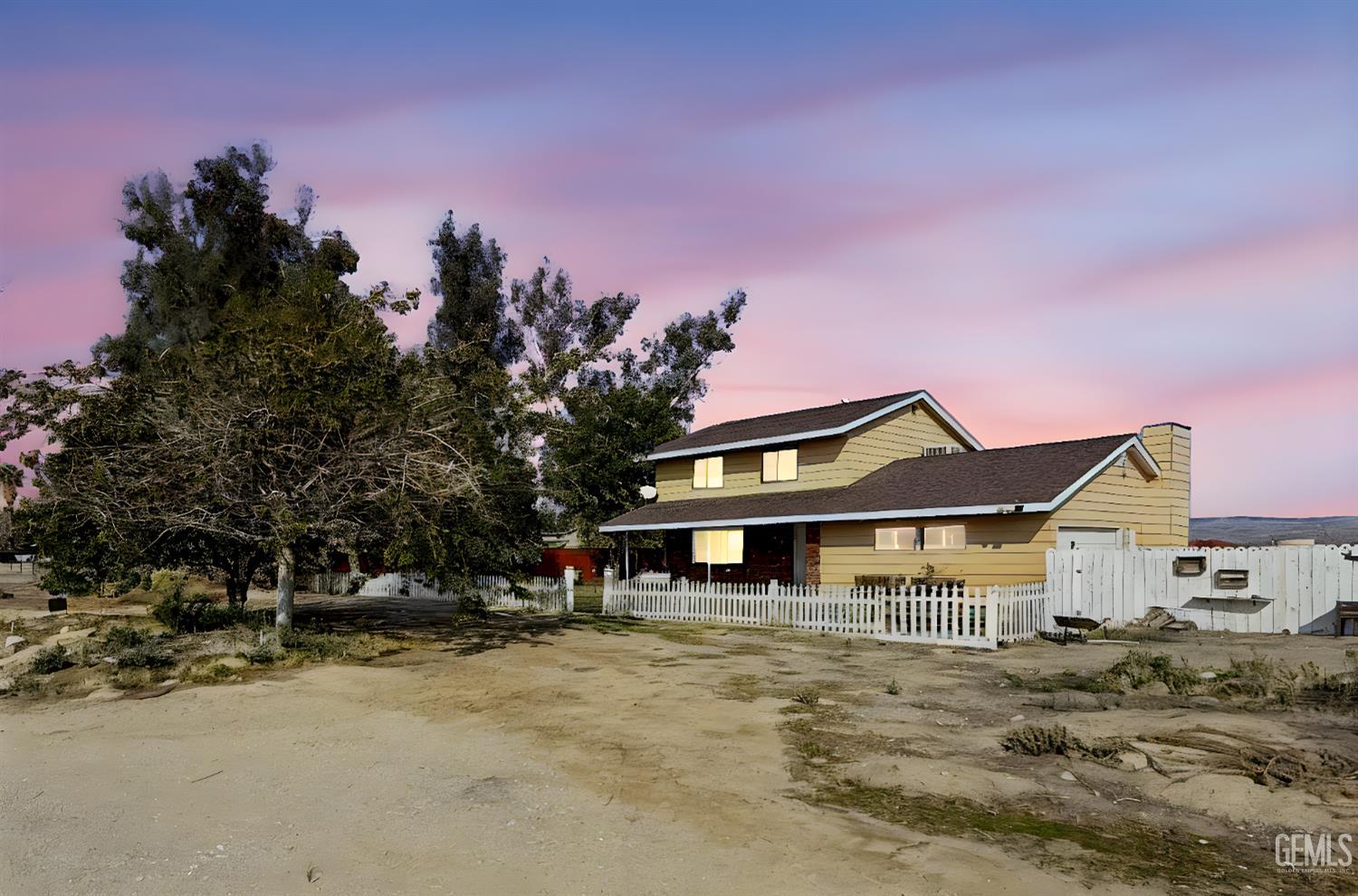 Photo of 7452 Isaac Road, Taft, CA 93268