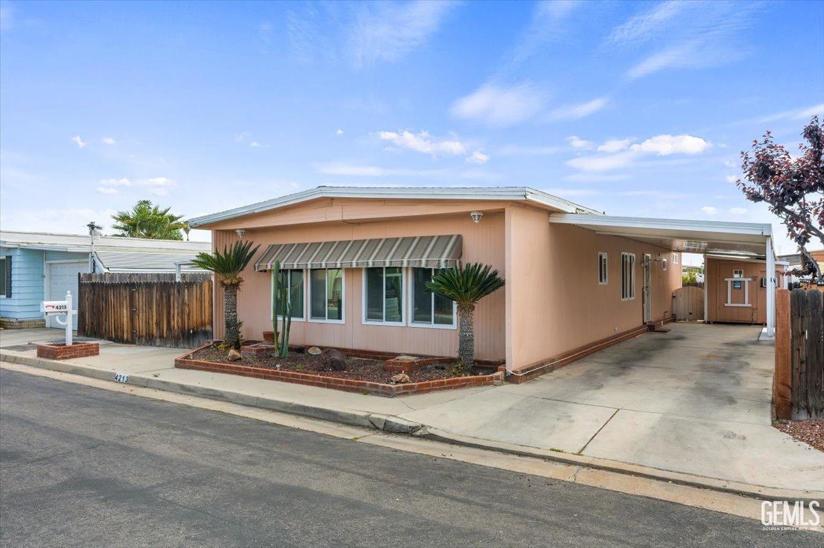 4213 Prince Street — photo 3