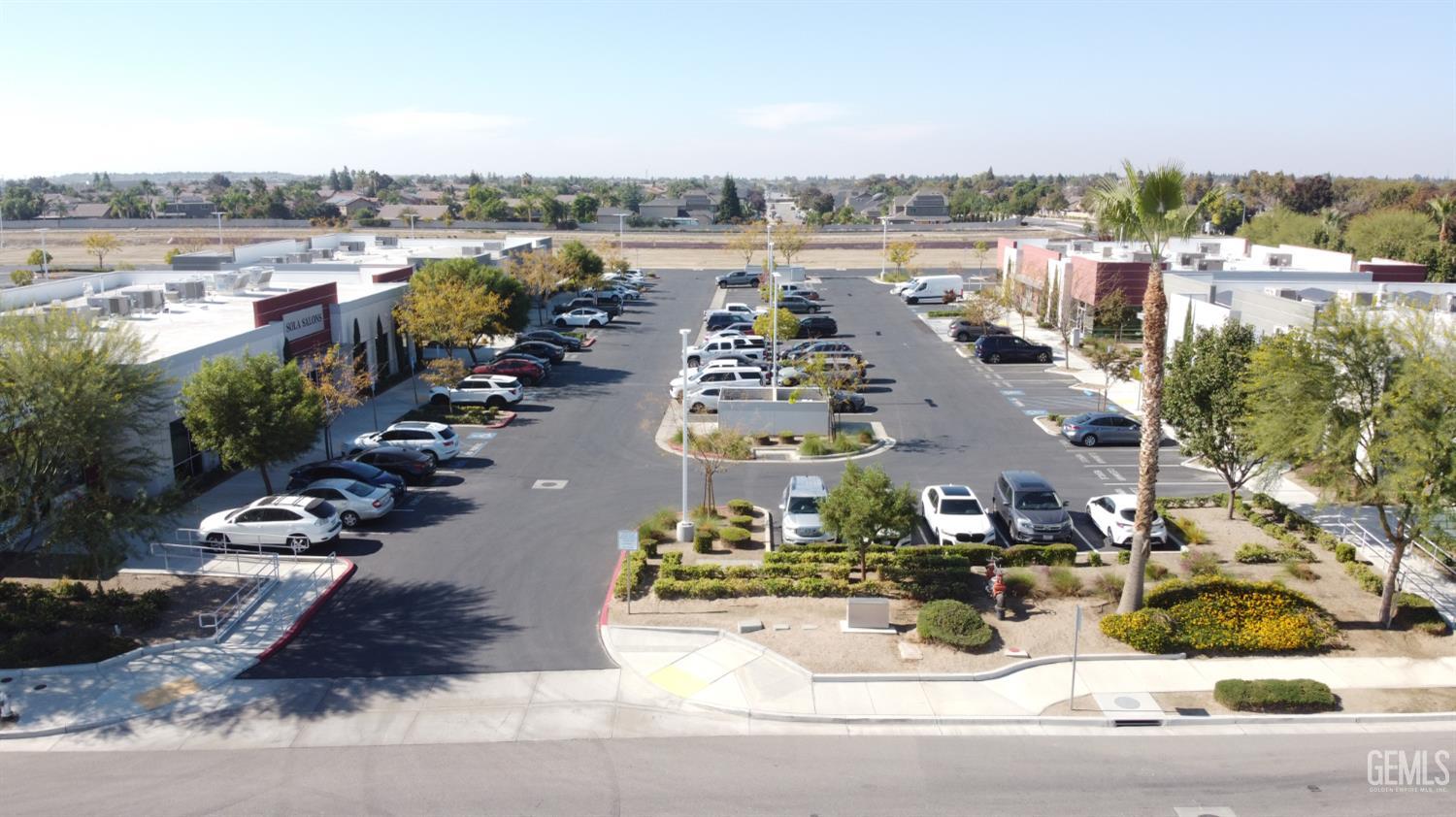 5701 Young Street — photo 5