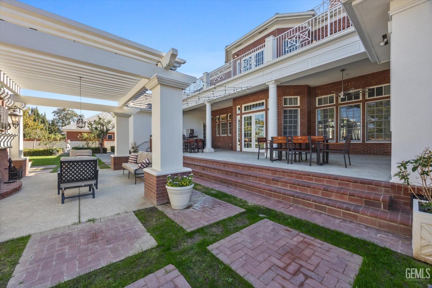 10808 Kendall Way — photo 73