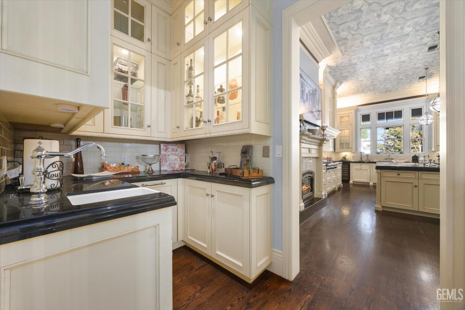 10808 Kendall Way — photo 31
