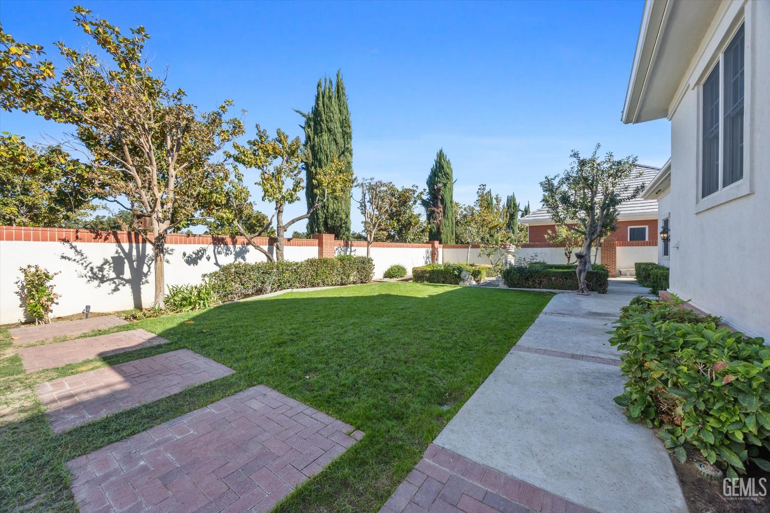 10808 Kendall Way — photo 74