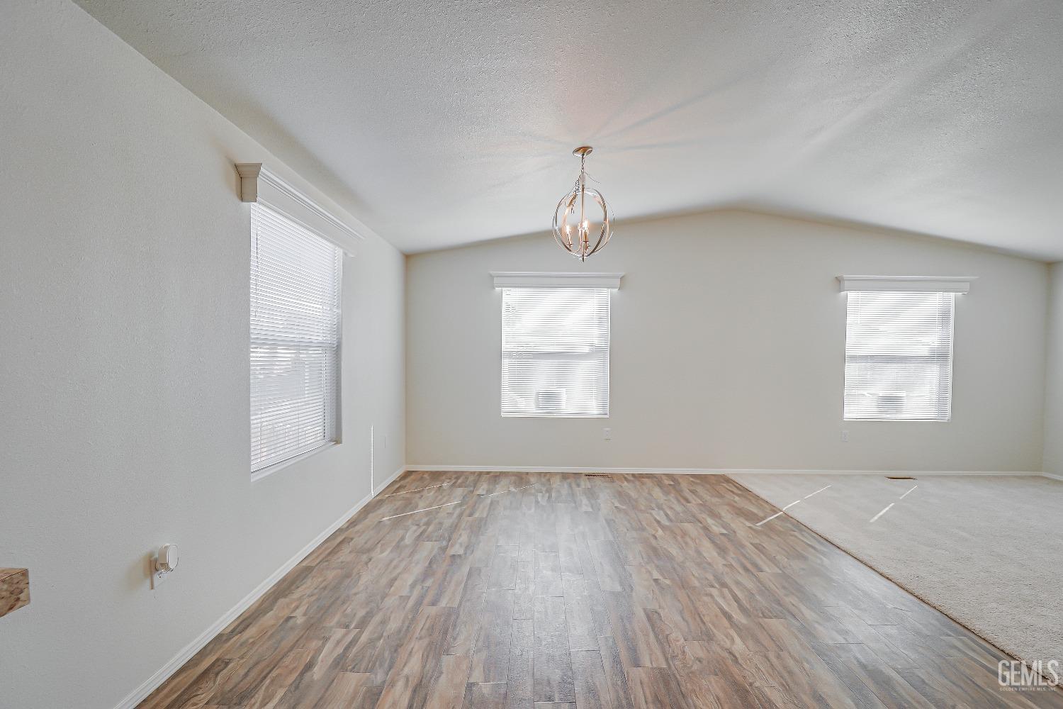 14035 Rosedale Highway — photo 7