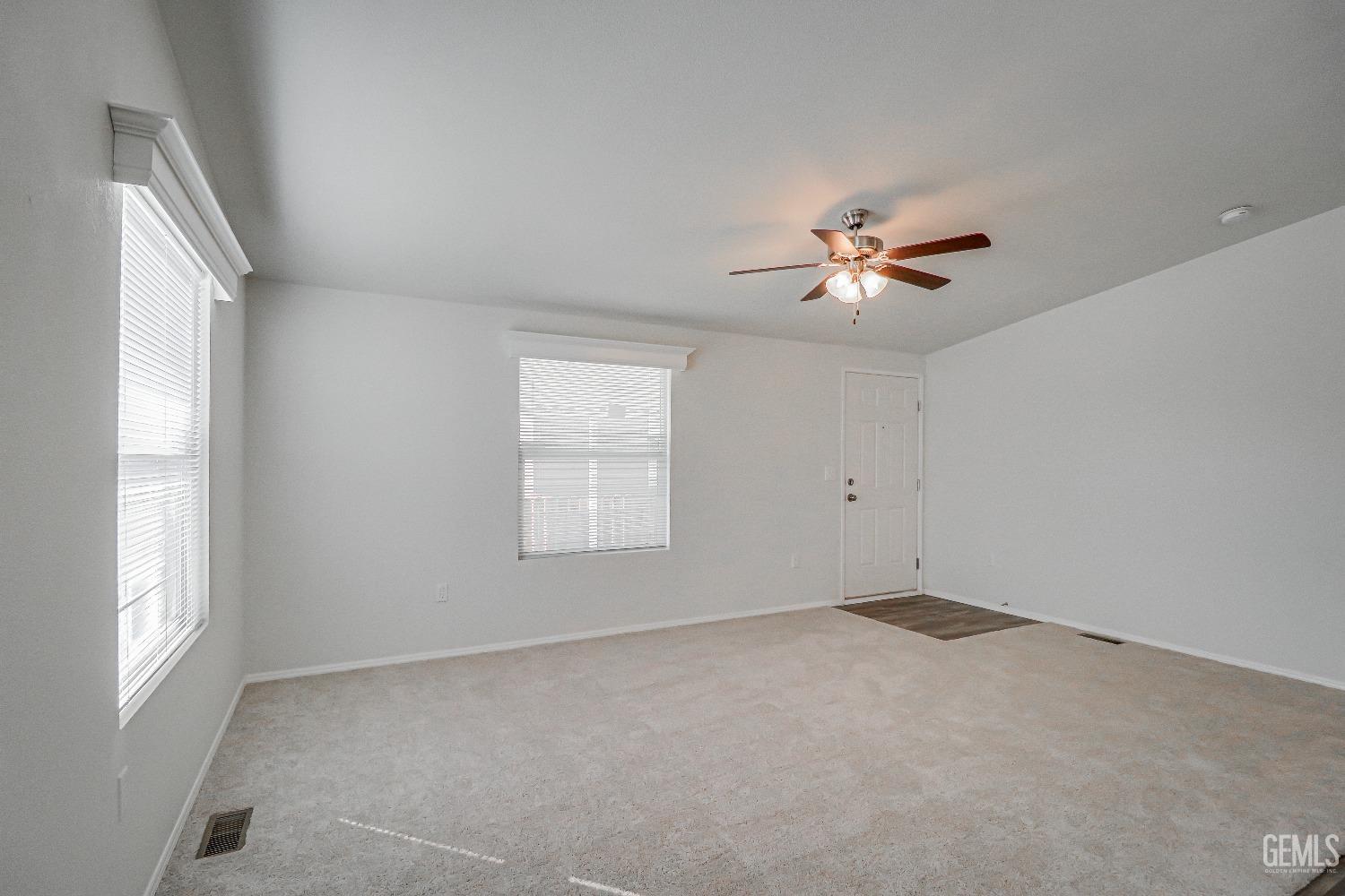 14035 Rosedale Highway — photo 13