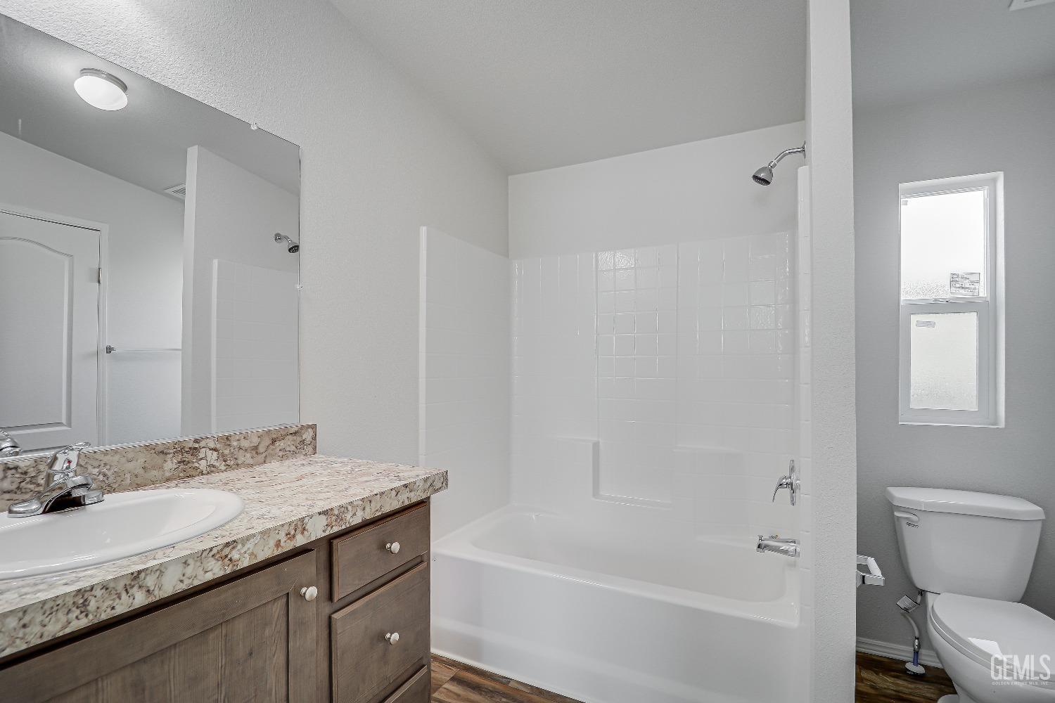 14035 Rosedale Highway — photo 21