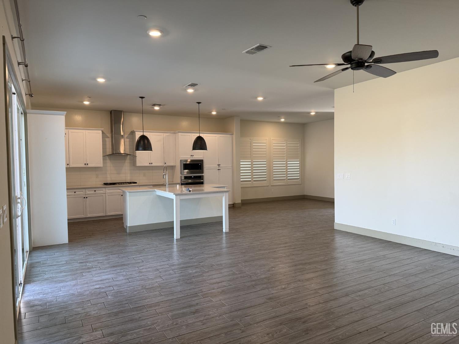 5706 Ocean Jasper Drive — photo 5
