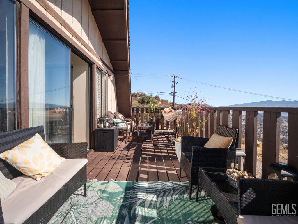 25001 Paramount Drive — photo 28