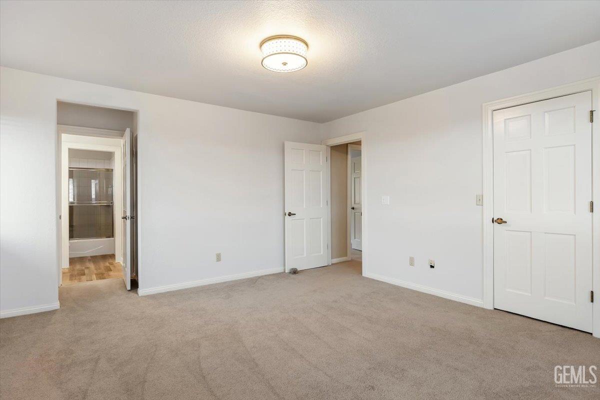 24050 Jacaranda Drive — photo 39