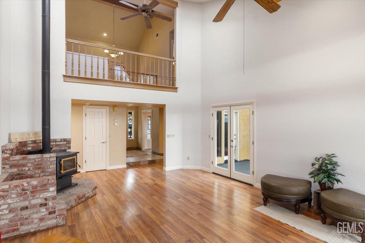 24050 Jacaranda Drive — photo 9