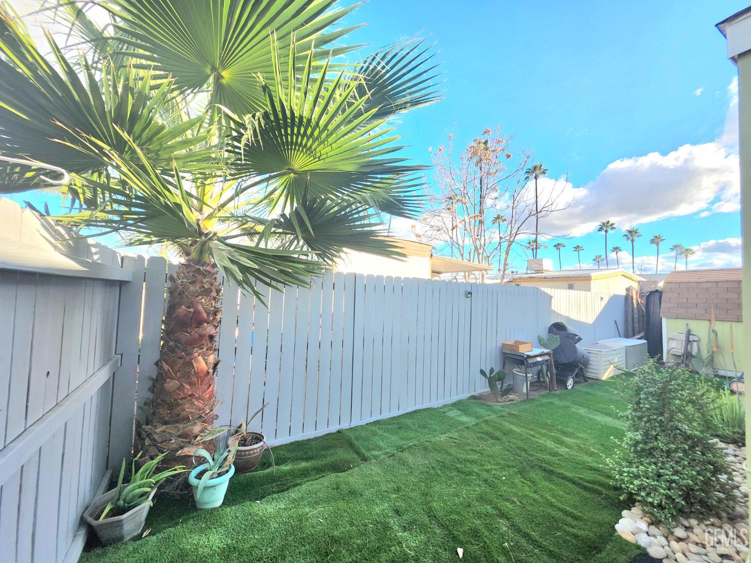 257 Mary Kay Lane — photo 4