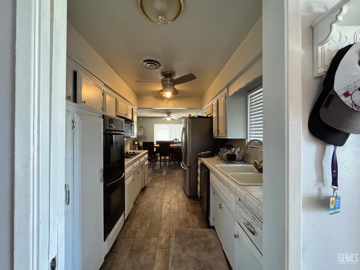 6017 Poso Court — photo 49