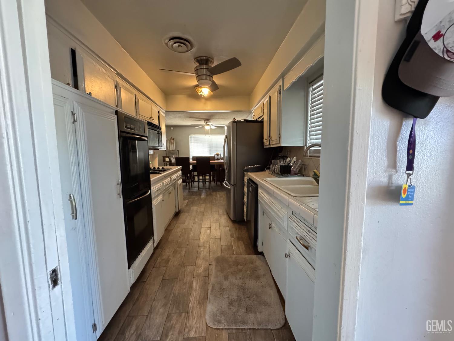 6017 Poso Court — photo 43