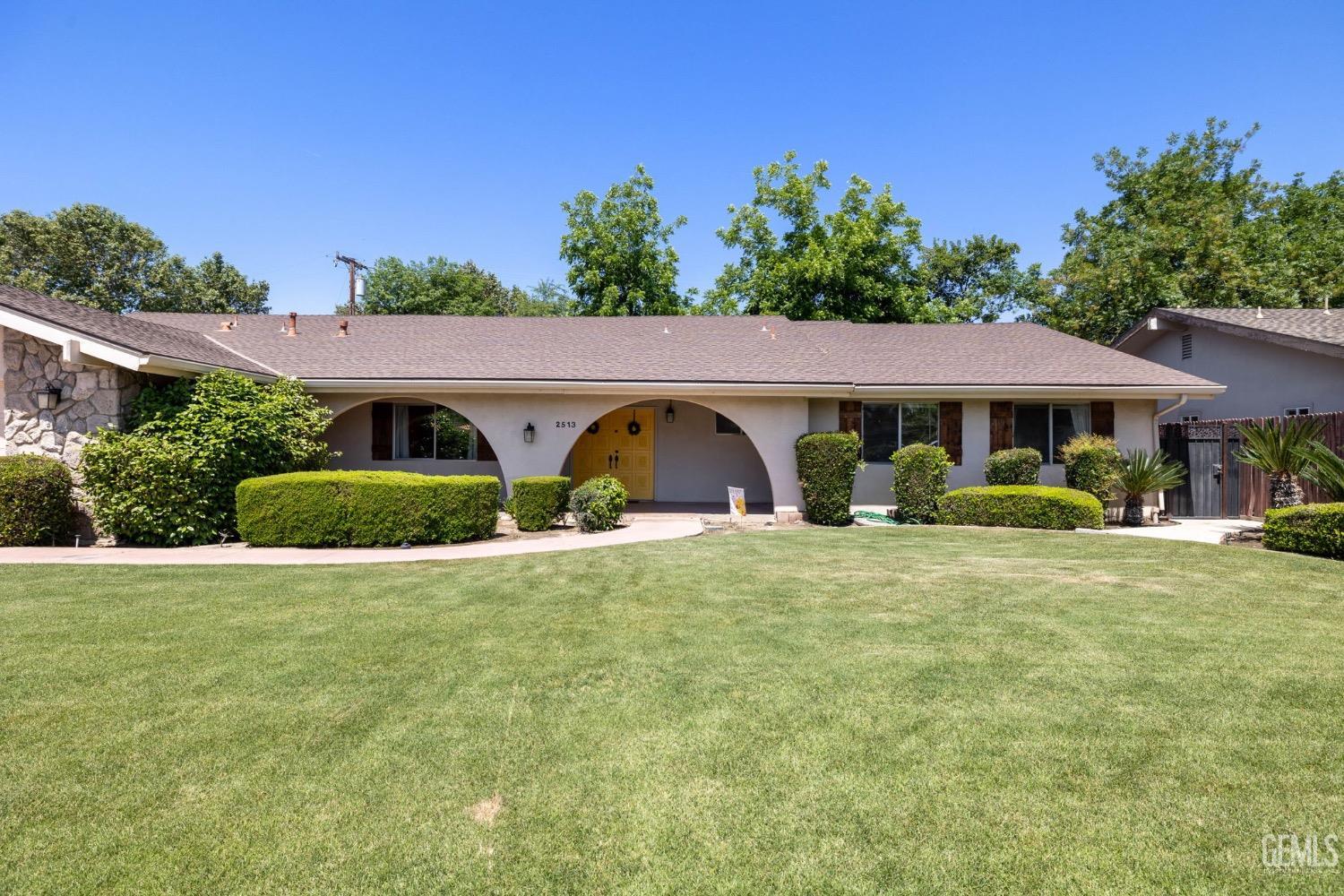 2513 Elm Street — photo 9