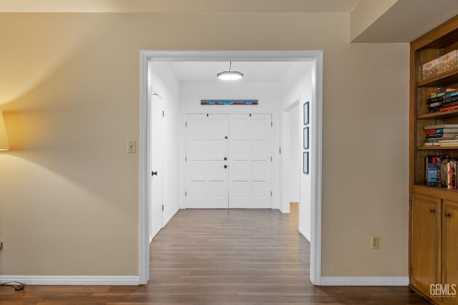 2513 Elm Street — photo 37