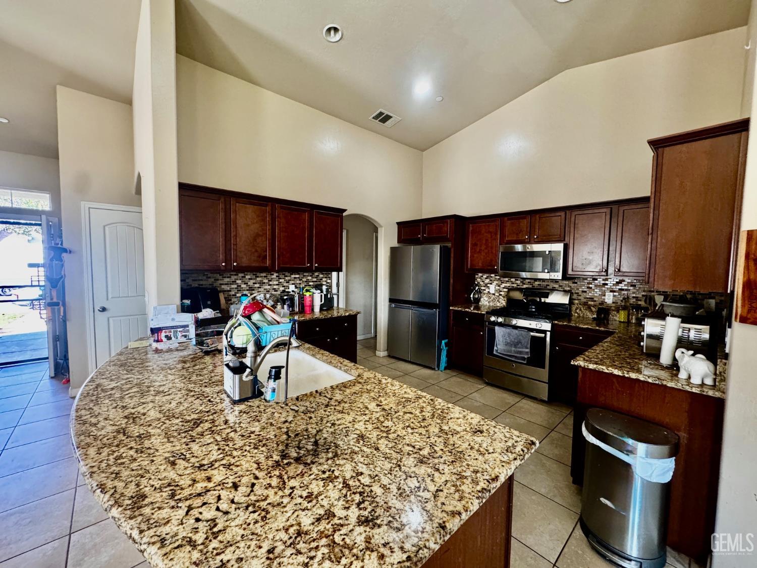 5702 Morning Breeze Street — photo 10