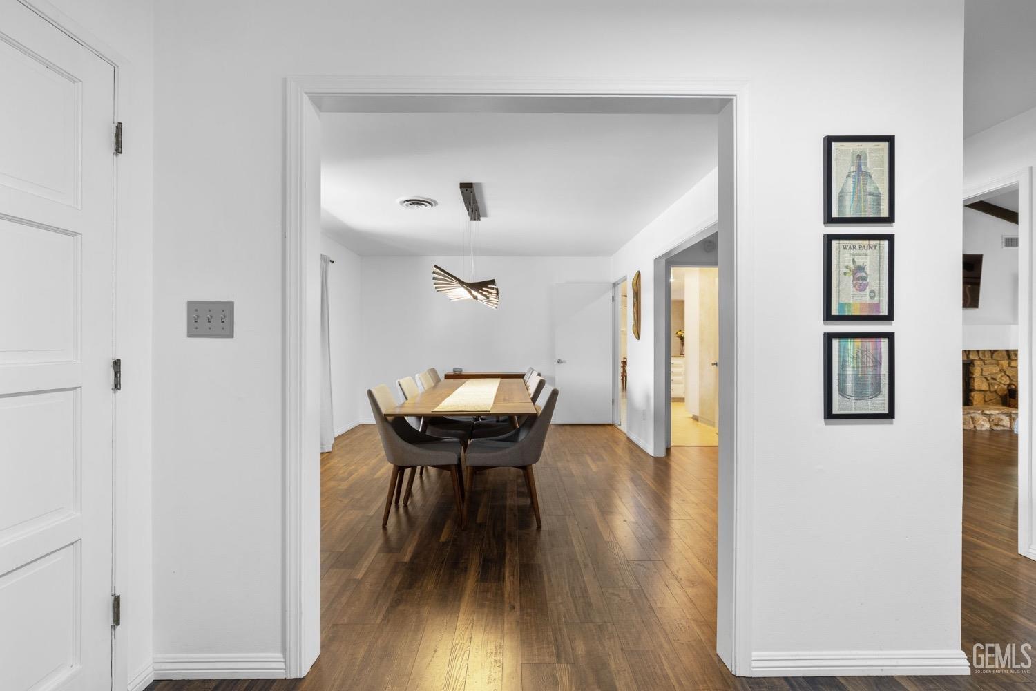 2513 Elm Street — photo 14
